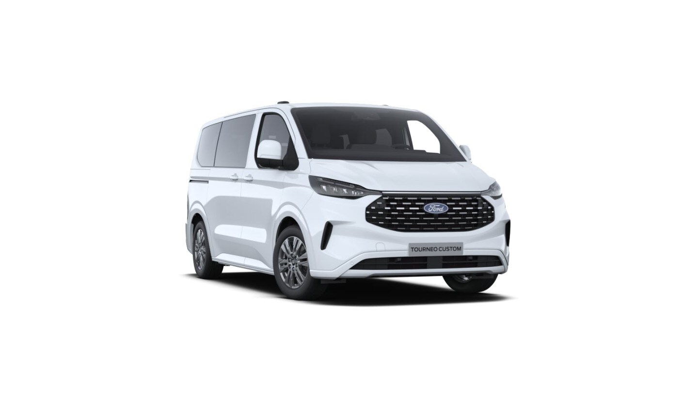 Ford Tourneo Custom Titanium from 3/4 front angle