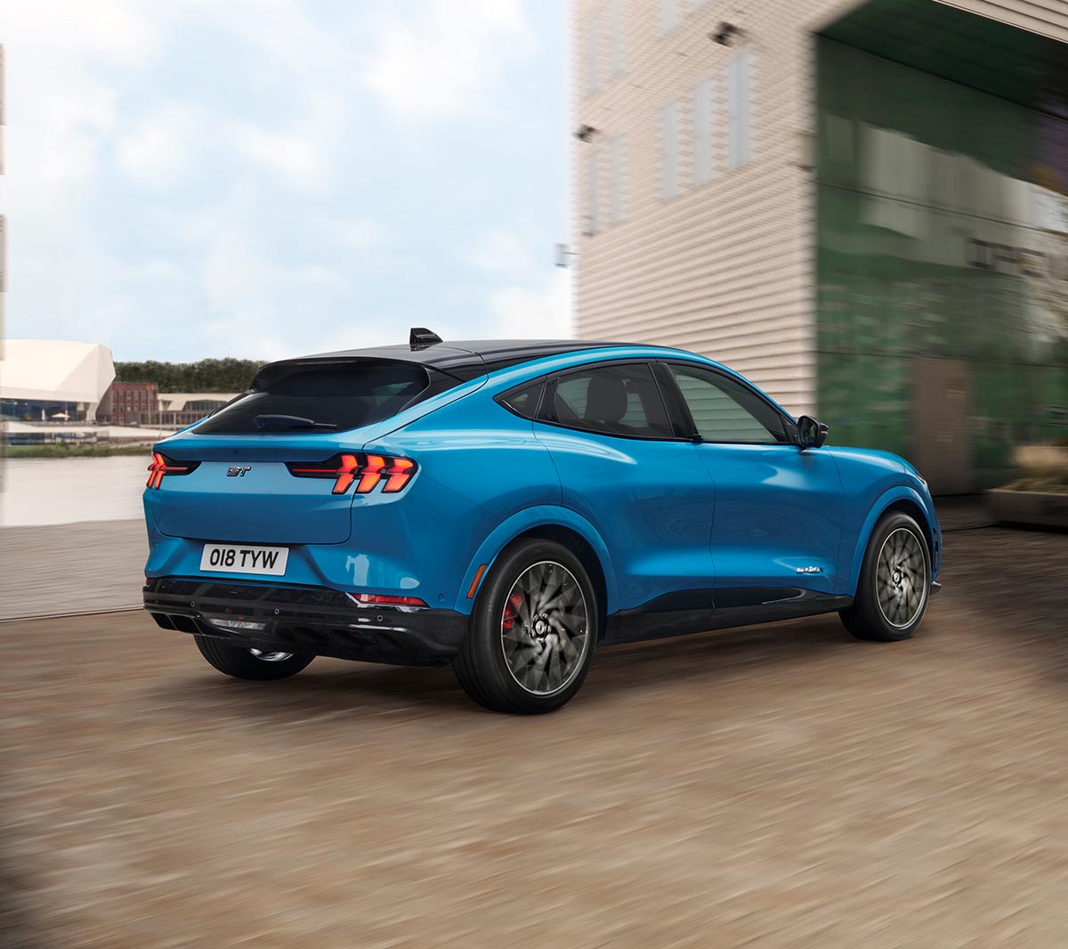 Zcela Novy Ford Mustang Mach E Plne Elektricke Suv Ford Cr Zcela Novy Ford Mustang Mach E Plne Elektricke Suv Ford Cr