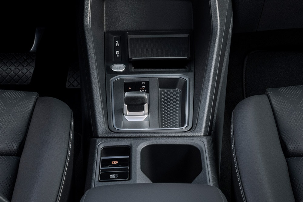 Ford Tourneo Connect pohled na automatickou převodovku