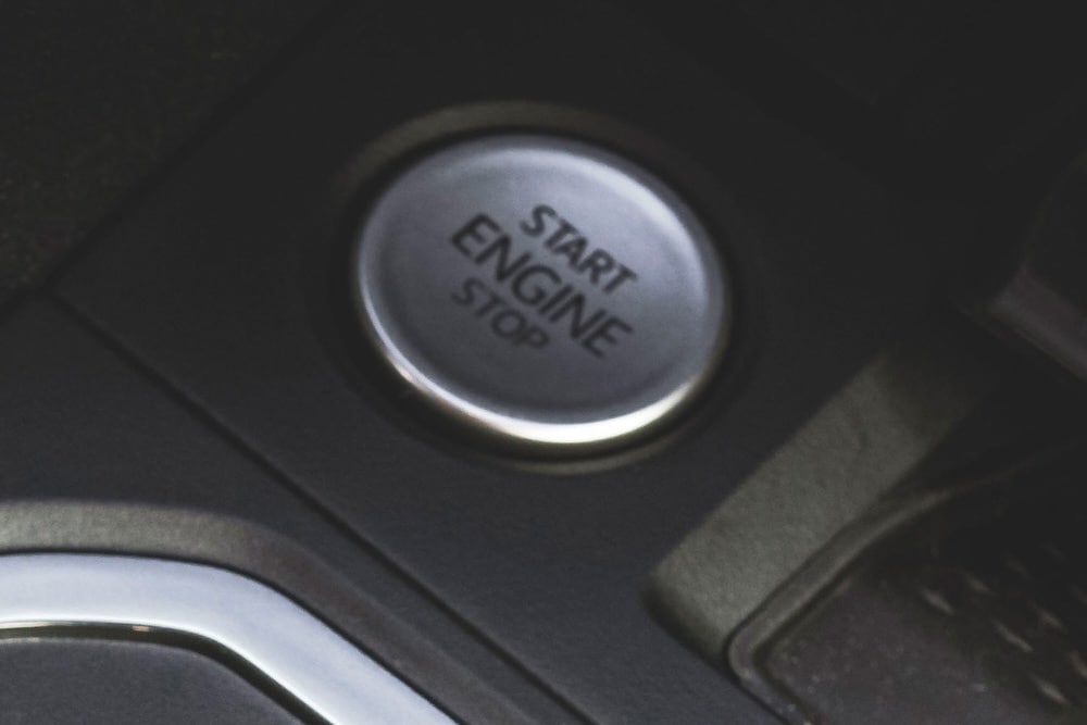 Ford Tourneo Connect startovací tlačítko