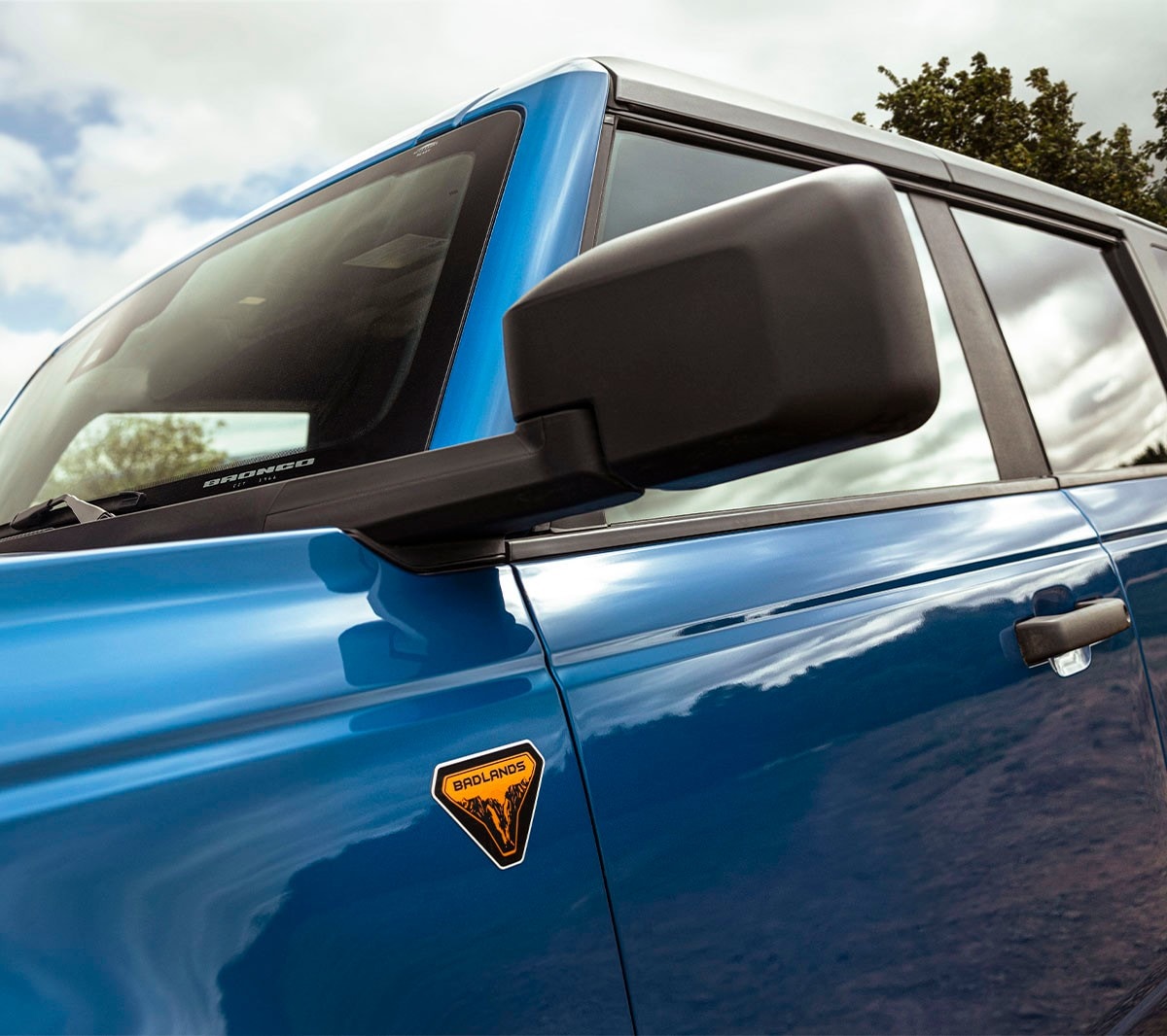 Ford Bronco wing mirror close-up