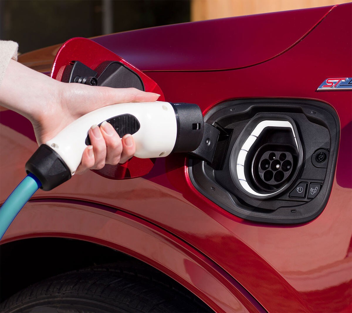 Ford Kuga Plug In Hybrid Charging port Ford Kuga Plug In Hybrid Charging port