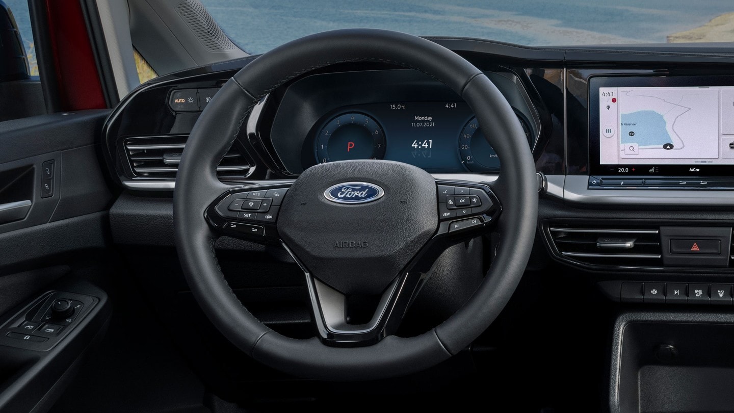Ford Tourneo Connect: digitální přístrojový štít