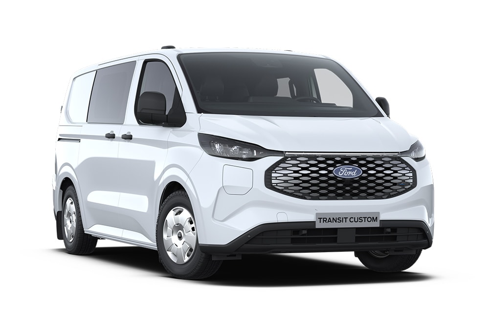 Pohled zepředu pod úhlem na bílou elektrickou dodávku Ford E-Transit Custom DCiV.