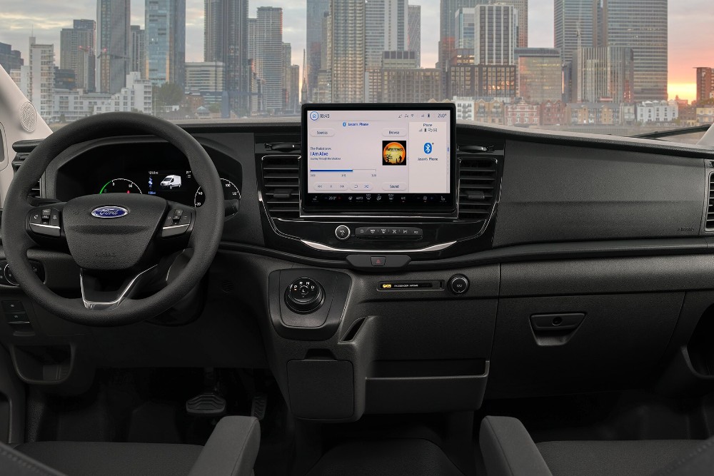 Detailní záběr na dotykový displej Ford SYNC 4.